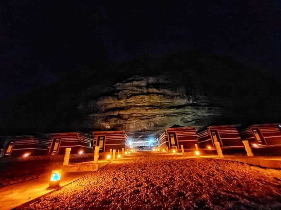 Wadi Rum Star Wars Camp Ngoại thất bức ảnh